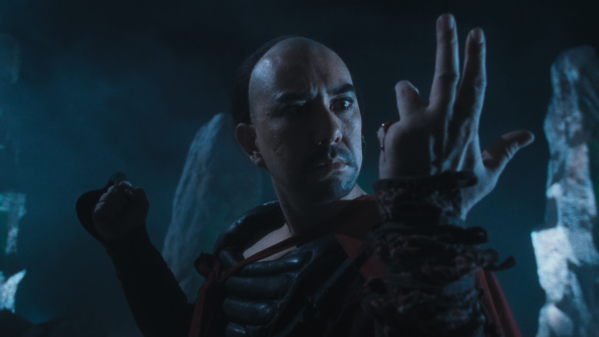 Screen capture from The Heroic Trio / Executioners
