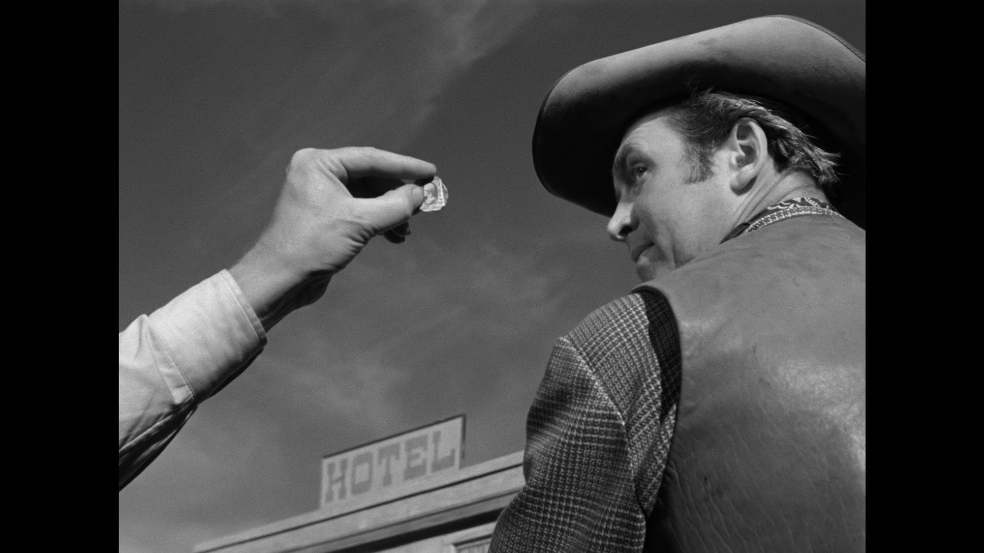 Screen capture from Winchester '73
