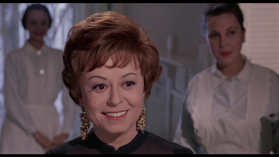Screen capture from Essential Fellini