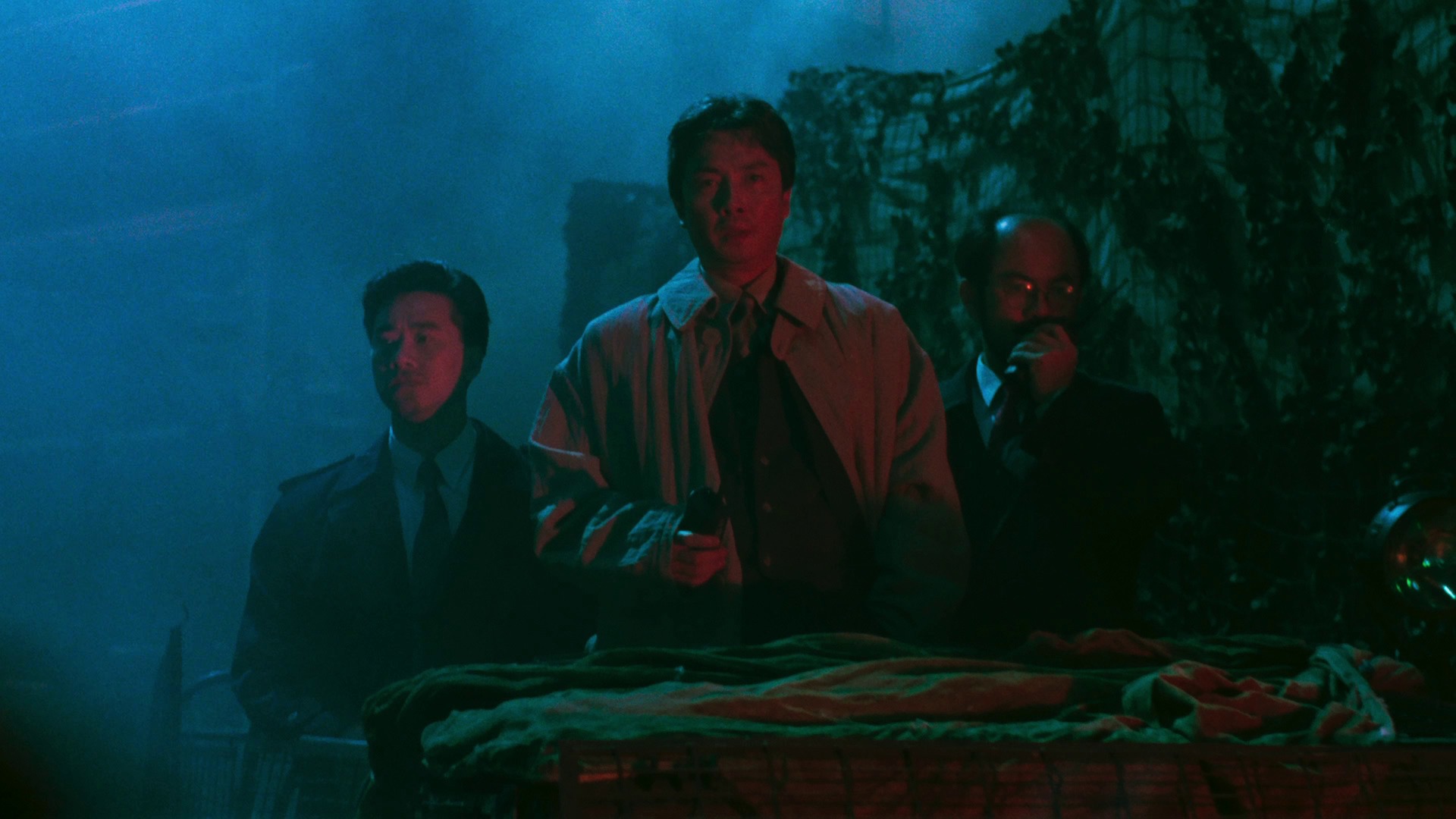 Screen capture from The Heroic Trio / Executioners