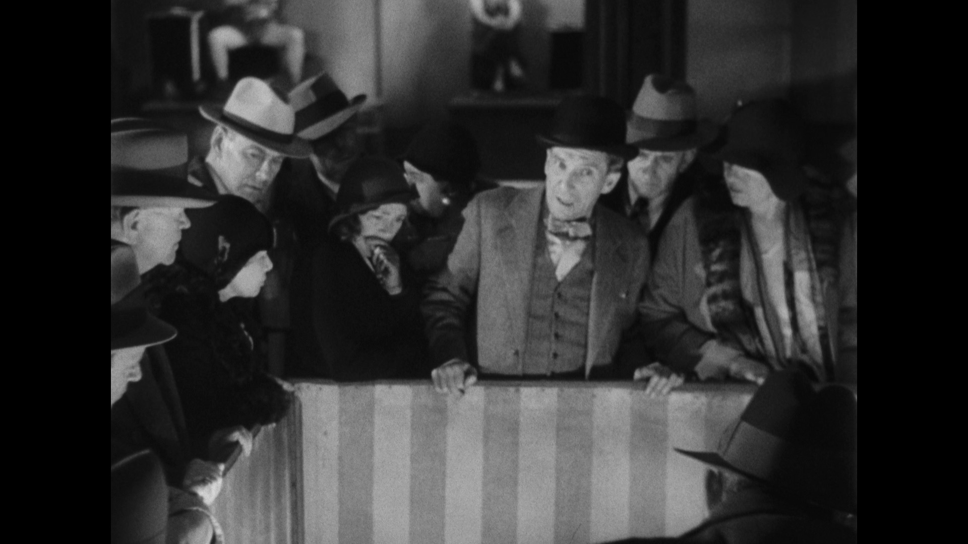 Screen capture from Freaks / The Unknown / The Mystic: Tod Browning’s Sideshow Shockers