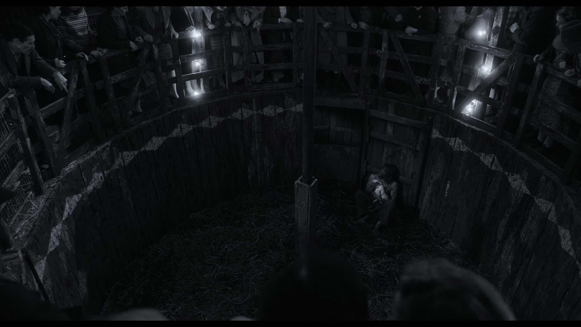 Screen capture from Nightmare Alley