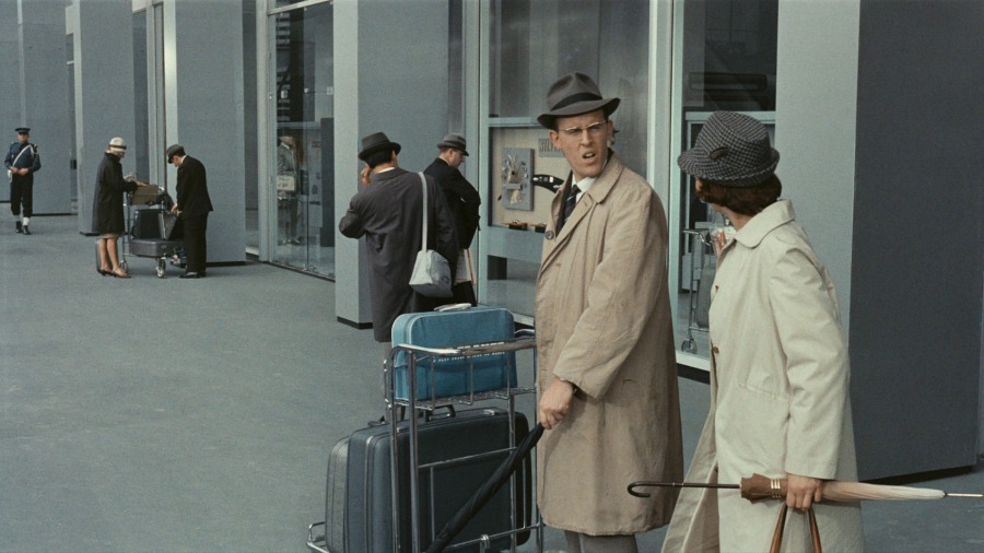 Screen capture from PlayTime