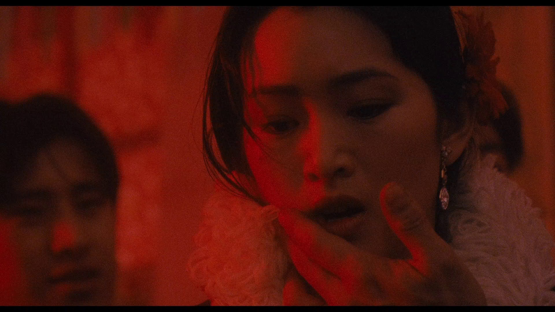 Screen capture from Farewell My Concubine