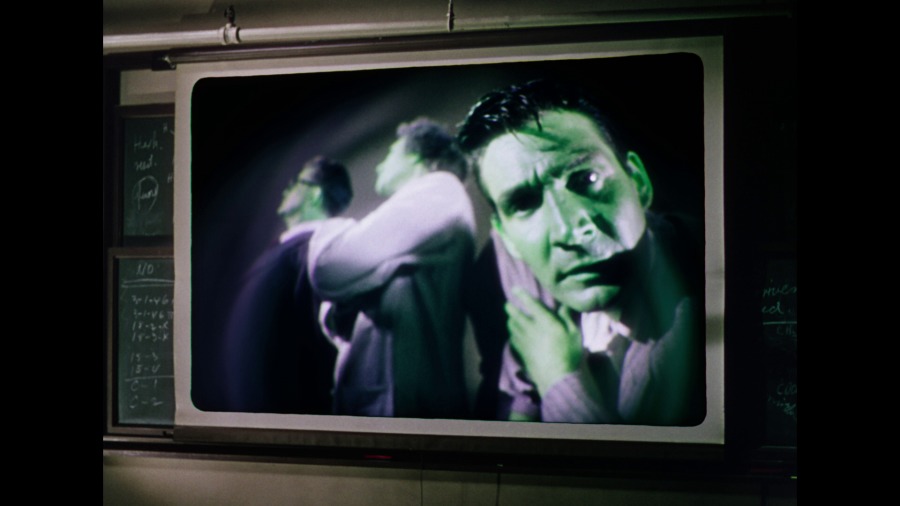 Screen capture from The War of the Worlds