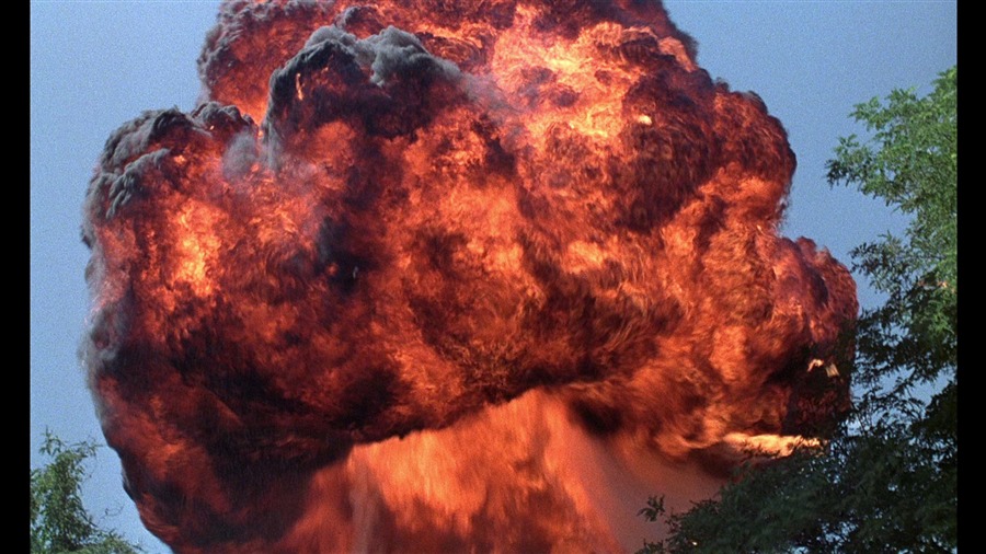 Screen capture from That Obscure Object of Desire
