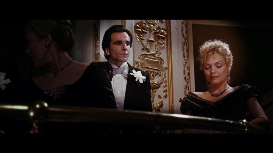 Screen capture from The Age of Innocence