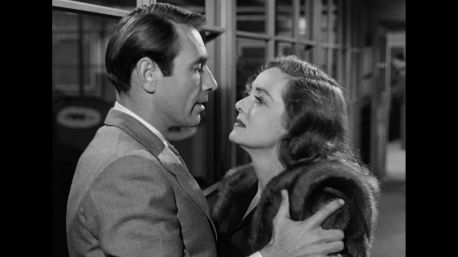 Screen capture from All About Eve