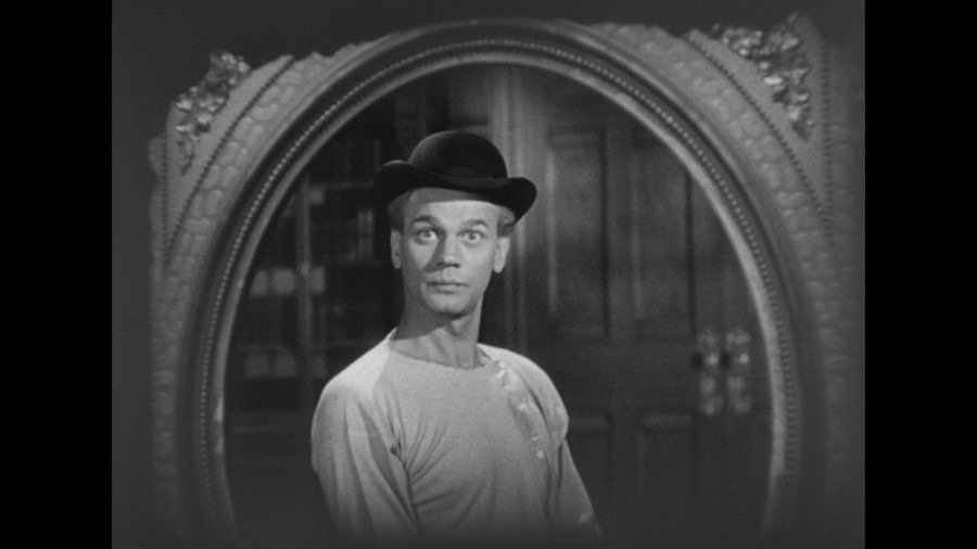 Screen capture from The Magnificent Ambersons