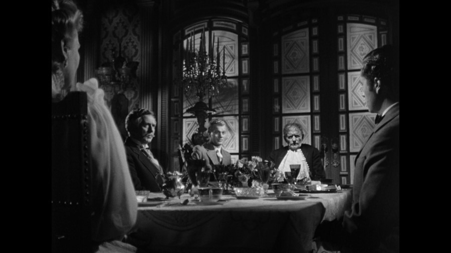 Screen capture from The Magnificent Ambersons
