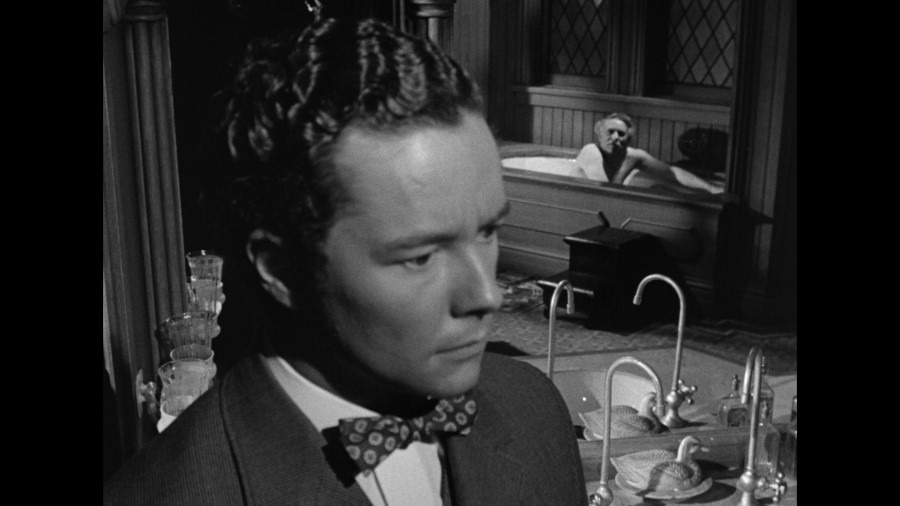 Screen capture from The Magnificent Ambersons
