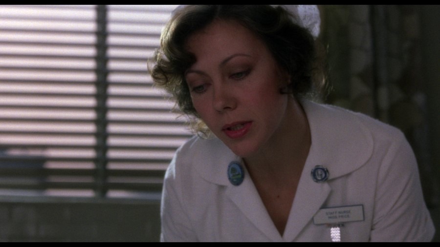 Screen capture from An American Werewolf in London