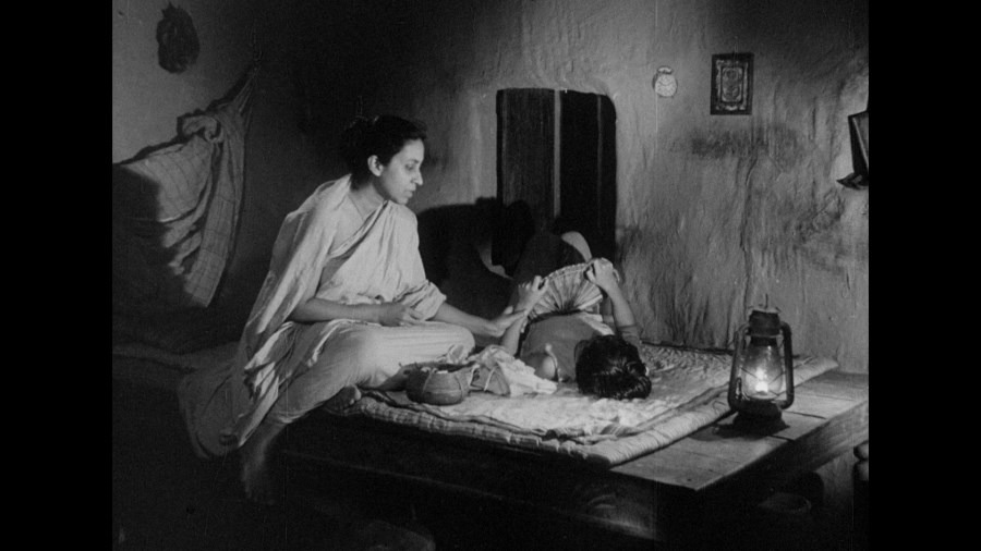 Screen capture from Aparajito