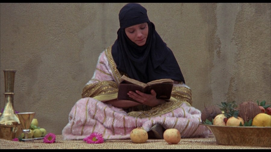 Screen capture from Arabian Nights