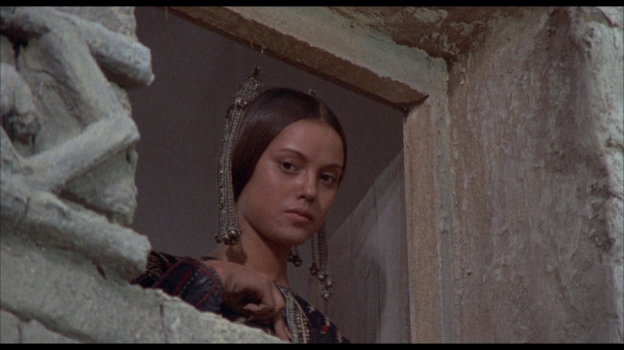 Screen capture from Arabian Nights
