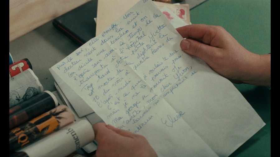 Screen capture from L’argent