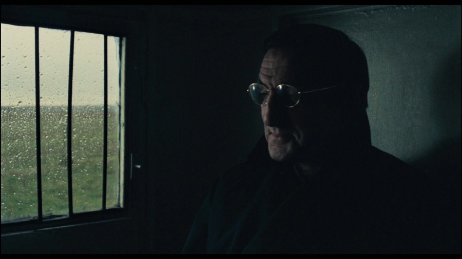 Screen capture from Army of Shadows