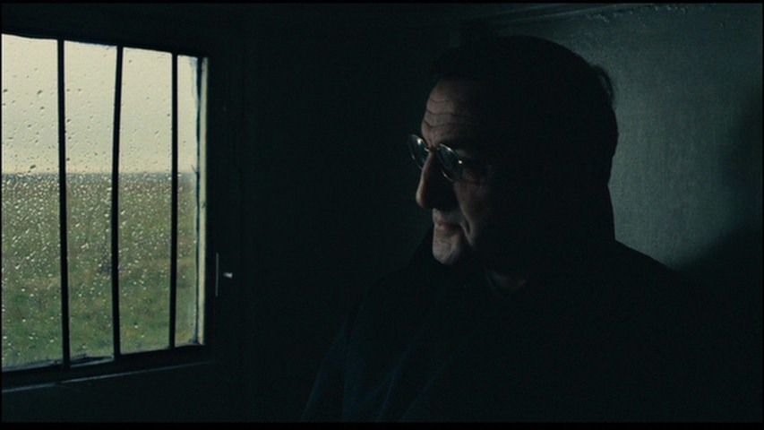 Screen capture from Army of Shadows