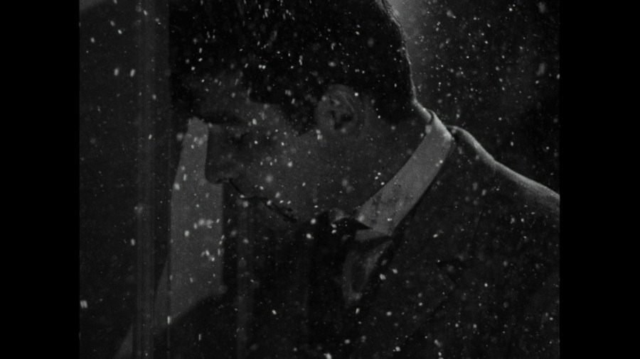Screen capture from Le beau Serge