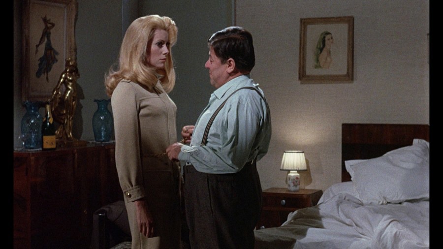 Screen capture from Belle de jour