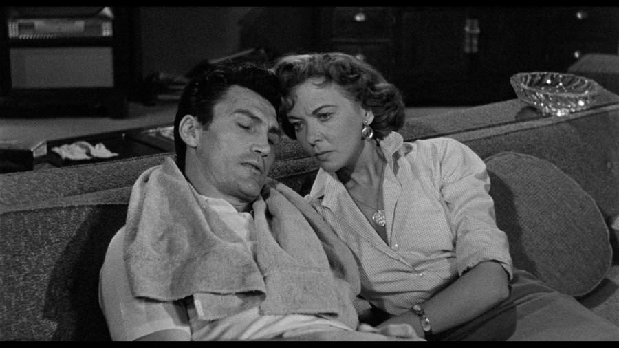 Screen capture from The Big Knife