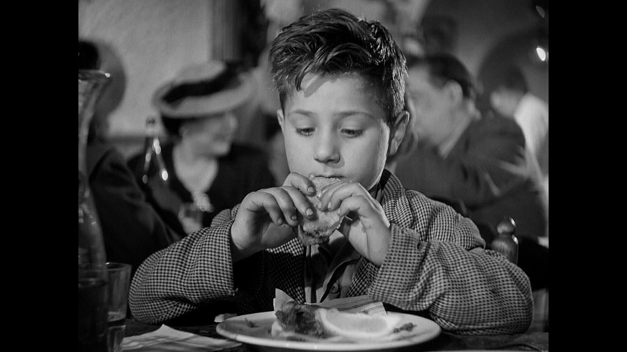 Screen capture from Bicycle Thieves