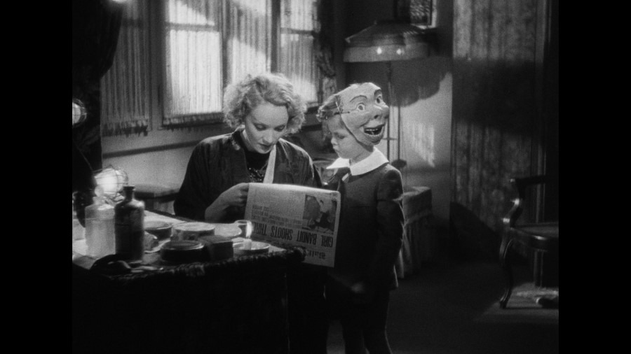 Screen capture from Blonde Venus