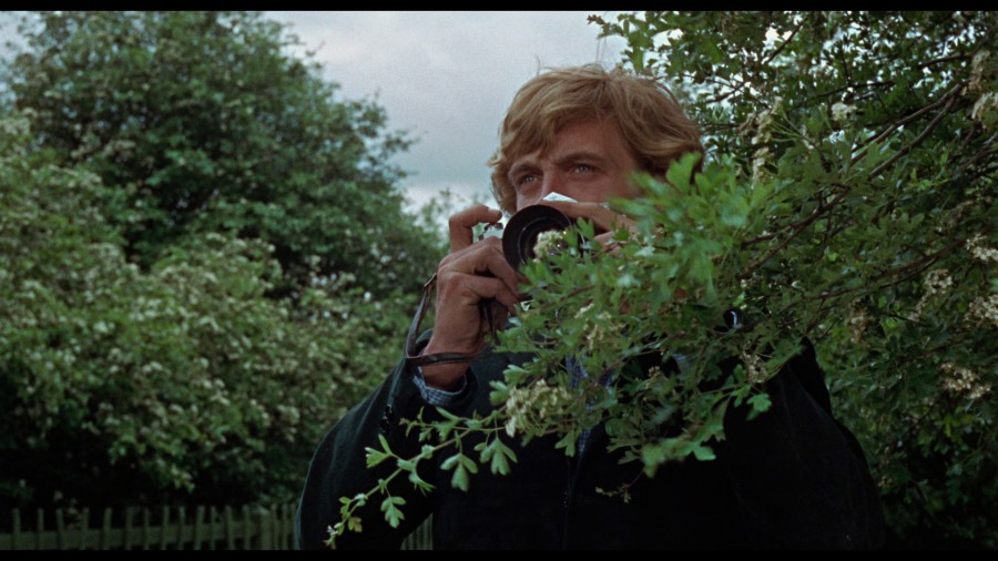Screen capture from Blow-Up