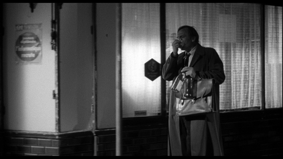 Screen capture from La vie de bohème