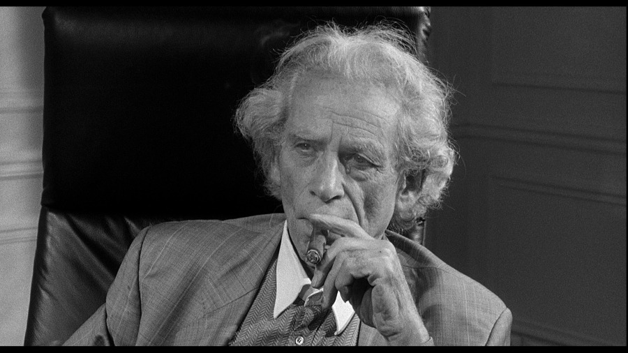 Screen capture from La vie de bohème