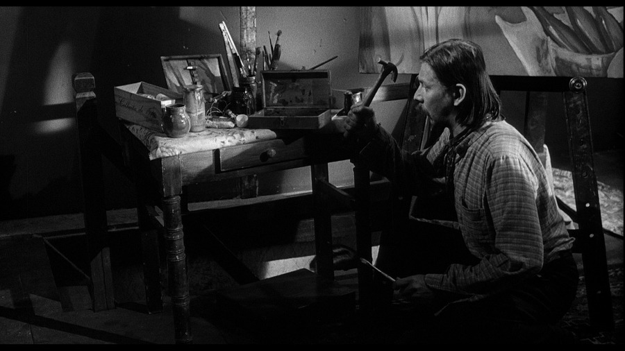 Screen capture from La vie de bohème
