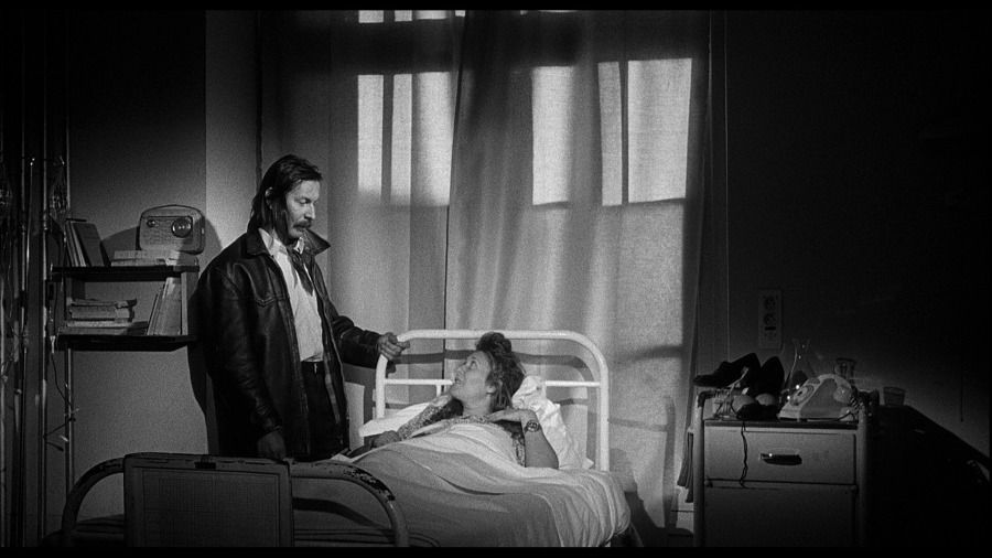 Screen capture from La vie de bohème