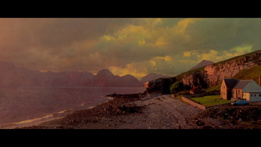 Screen capture from Breaking the Waves