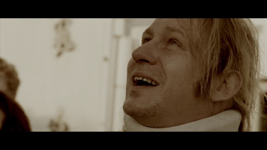 Screen capture from Breaking the Waves