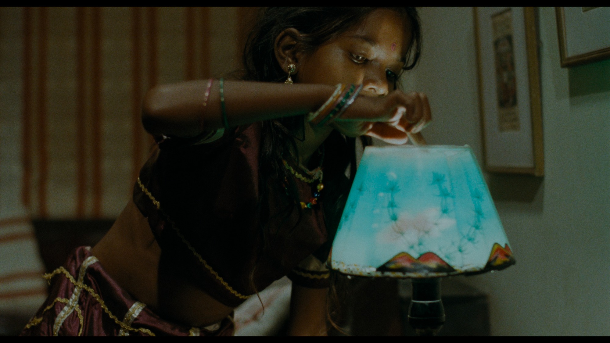 Screen capture from Salaam Bombay!