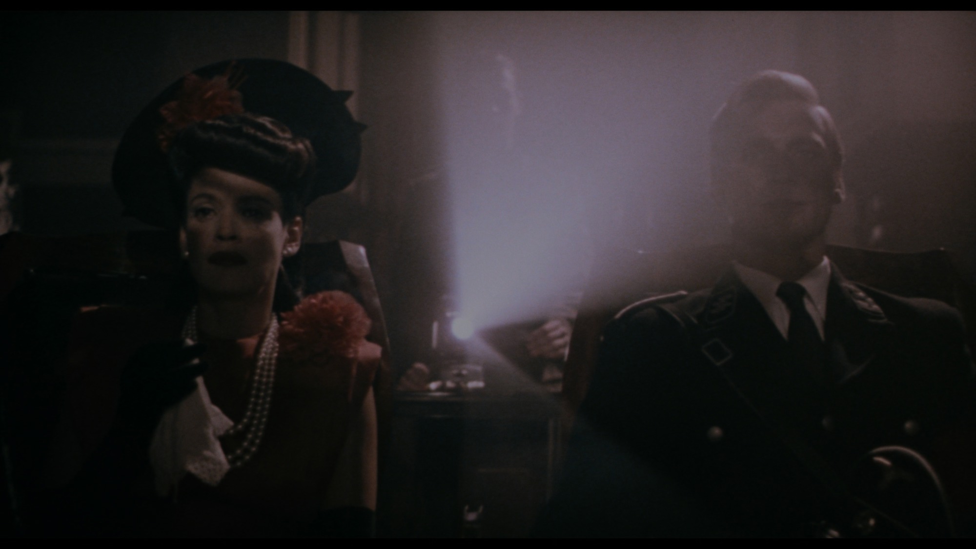 Screen capture from Kiss of the Spider Woman