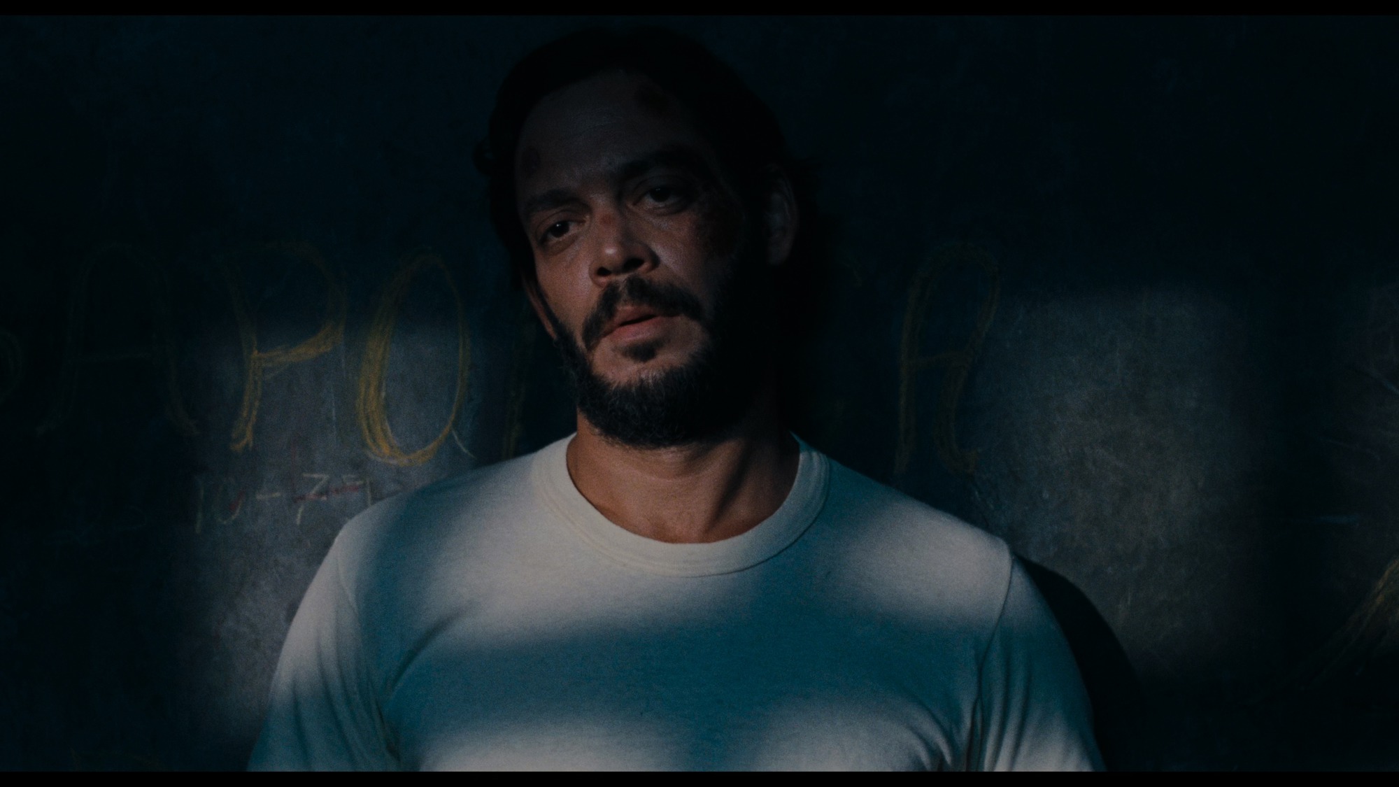 Screen capture from Kiss of the Spider Woman