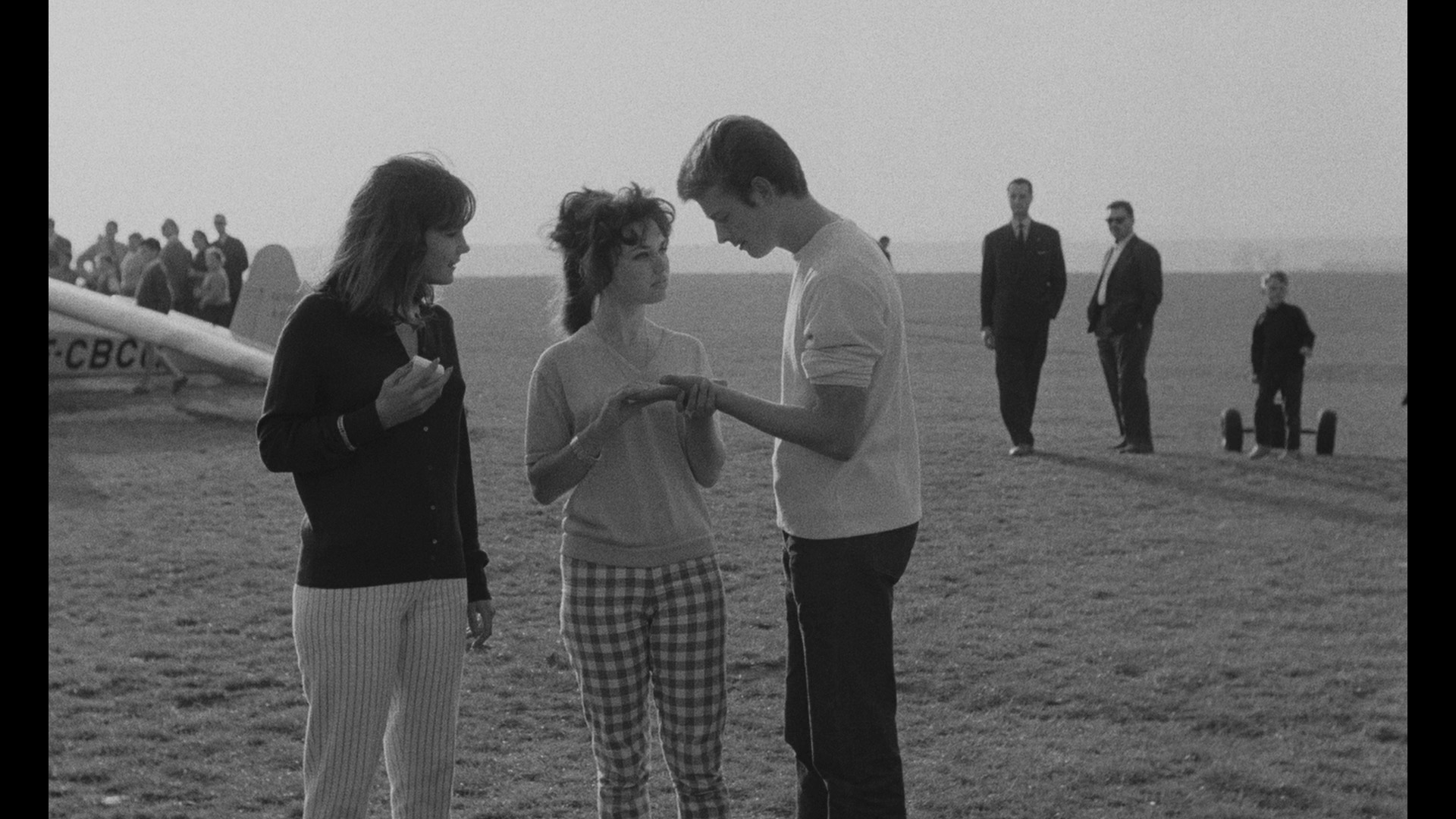 Screen capture from Time to Play: Films by Jacques Rozier