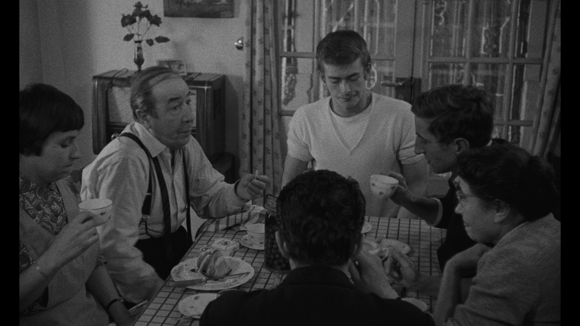 Screen capture from Time to Play: Films by Jacques Rozier