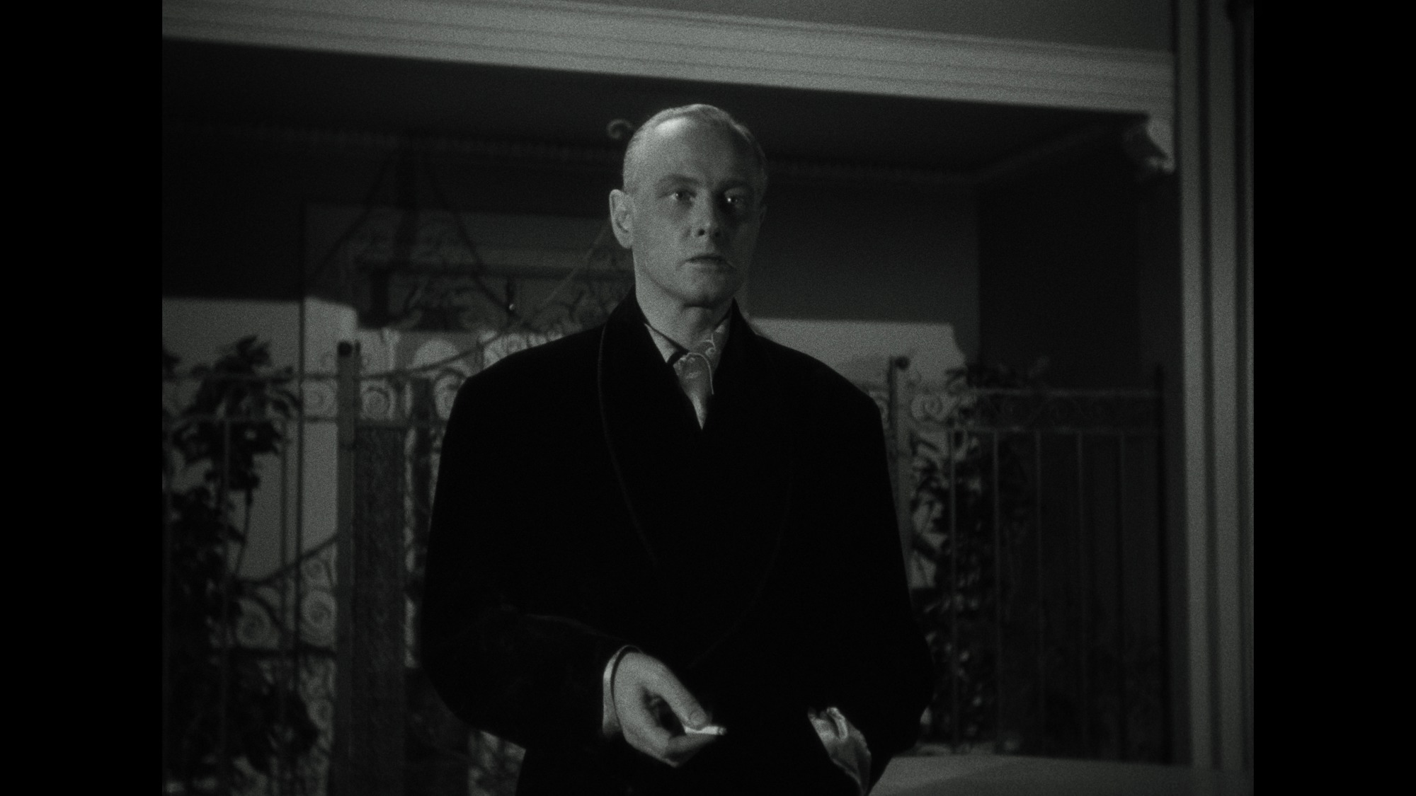 Screen capture from Gilda