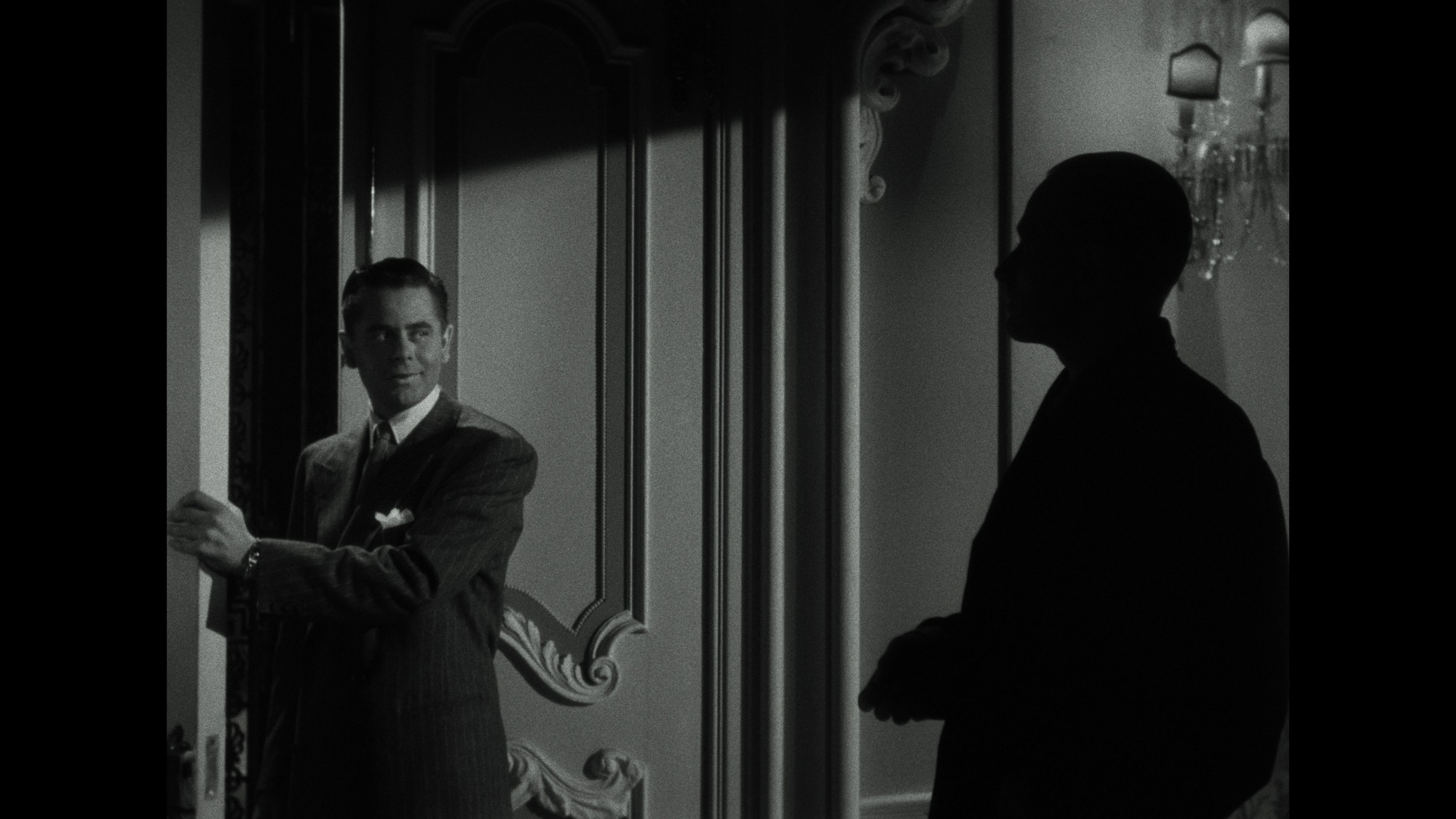 Screen capture from Gilda