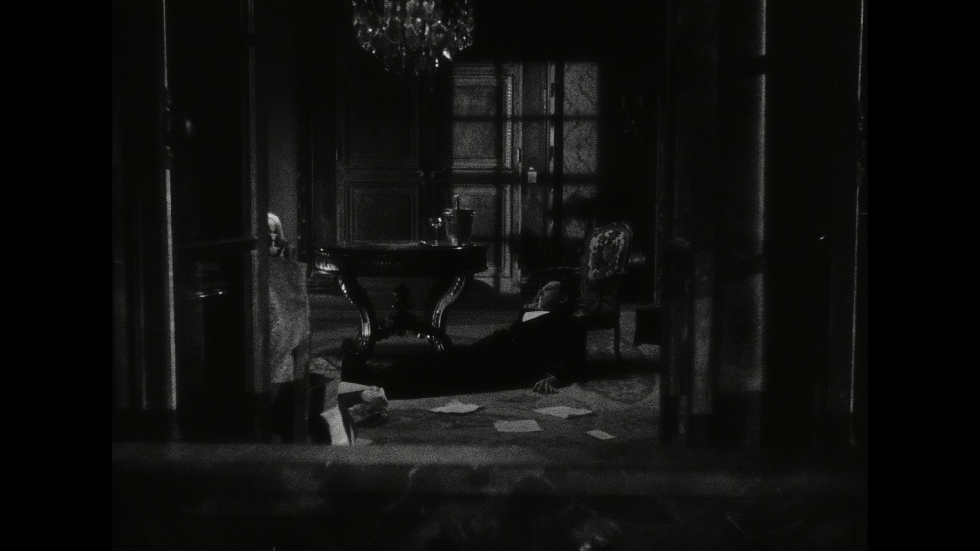 Screen capture from Trouble in Paradise