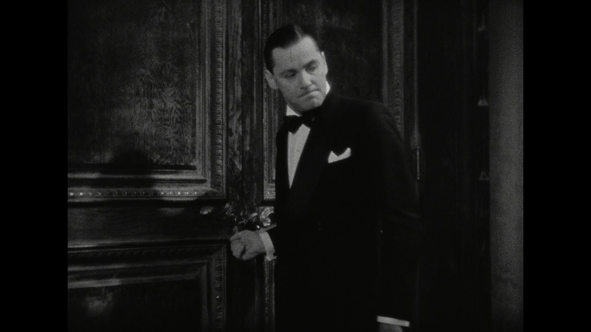 Screen capture from Trouble in Paradise