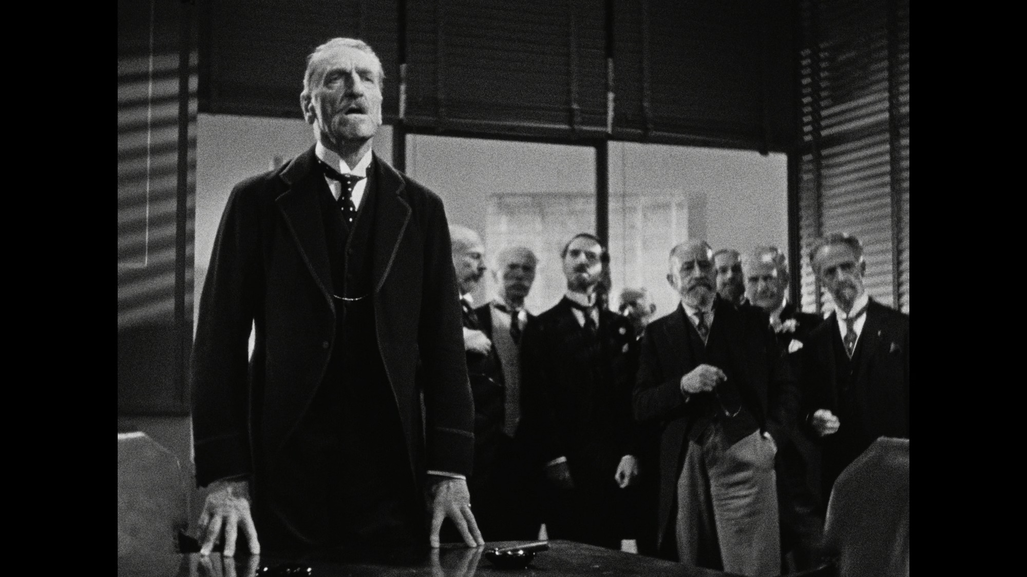 Screen capture from Trouble in Paradise