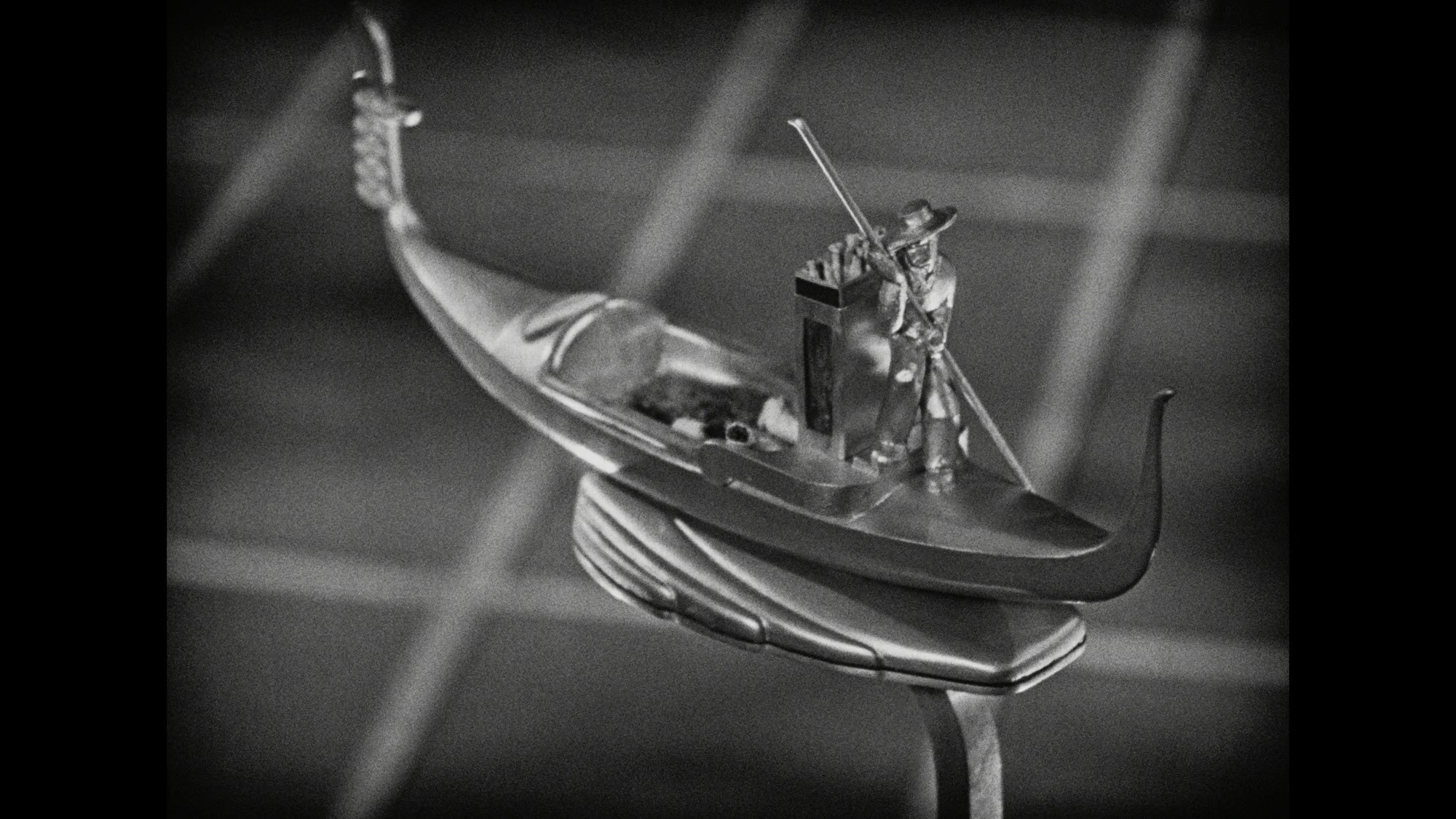 Screen capture from Trouble in Paradise