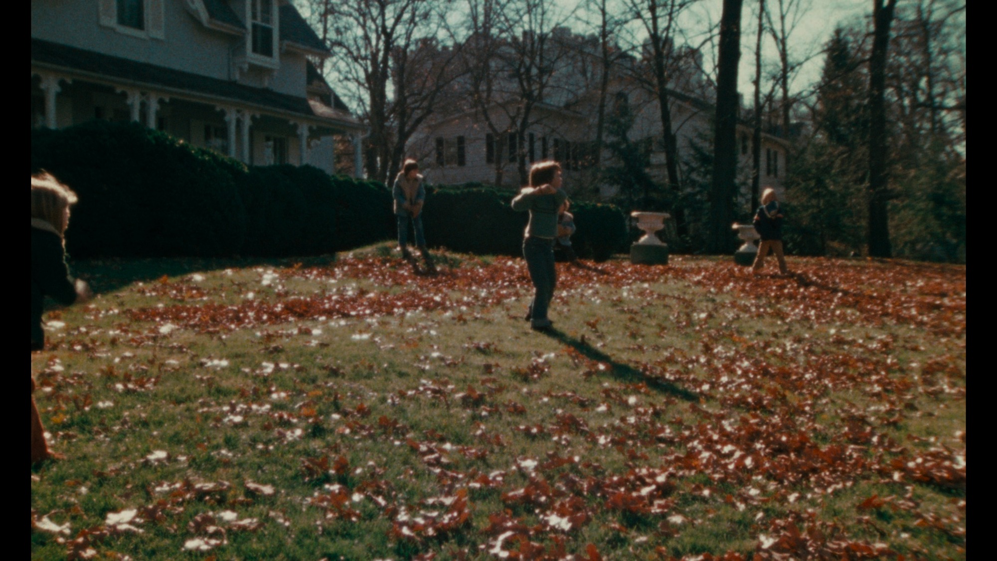 Screen capture from Desperate Living