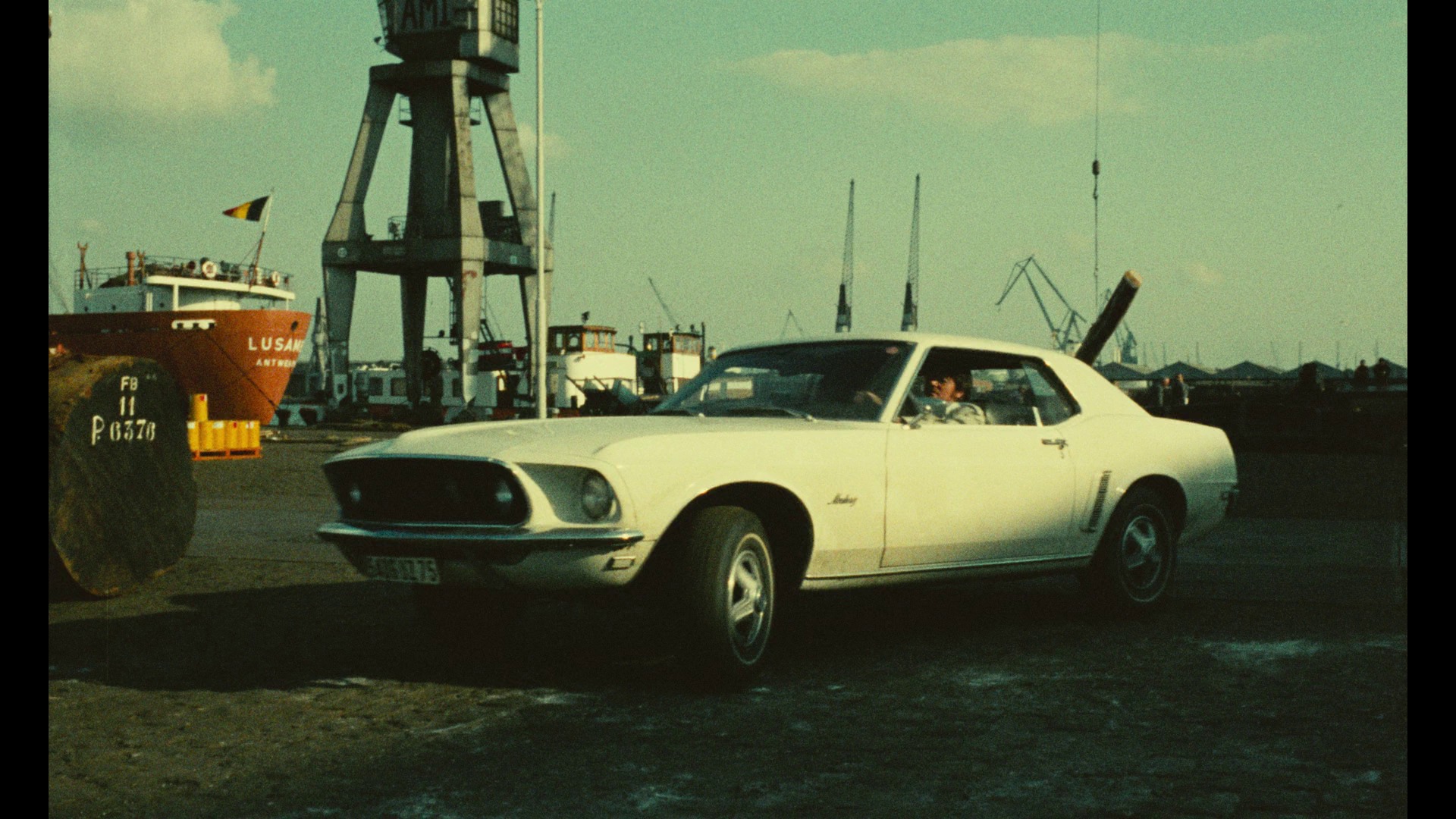 Screen capture from Solo