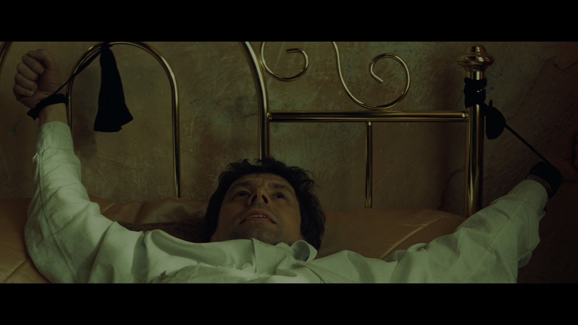Screen capture from The Crying Game