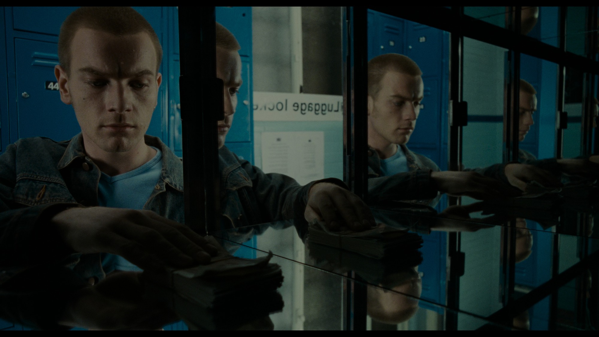 Screen capture from Trainspotting