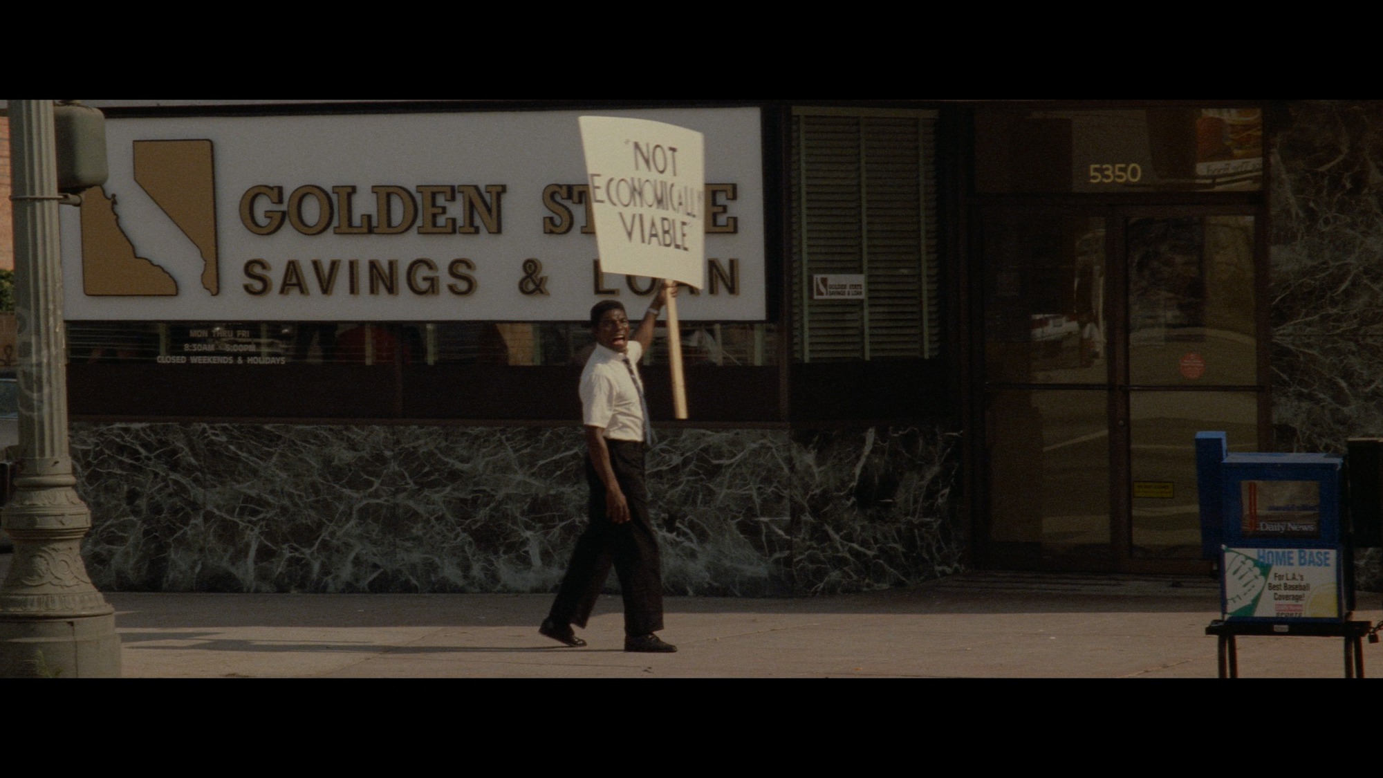 Screen capture from Falling Down